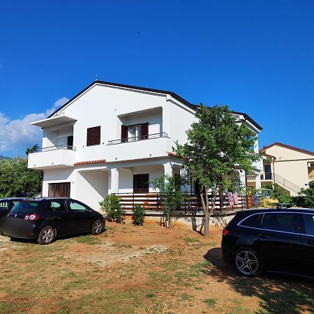 Apartmani Malo More Селине Екстер'єр фото