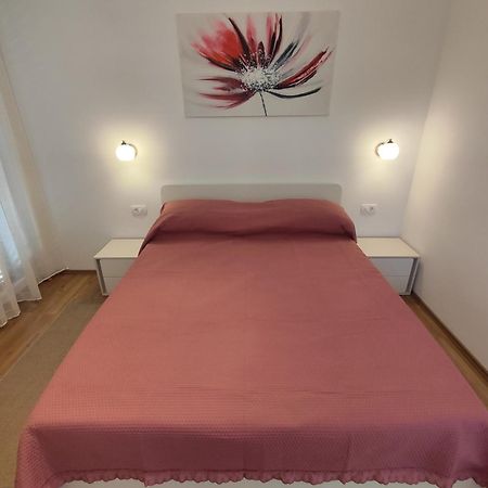 Apartmani Malo More Селине Екстер'єр фото