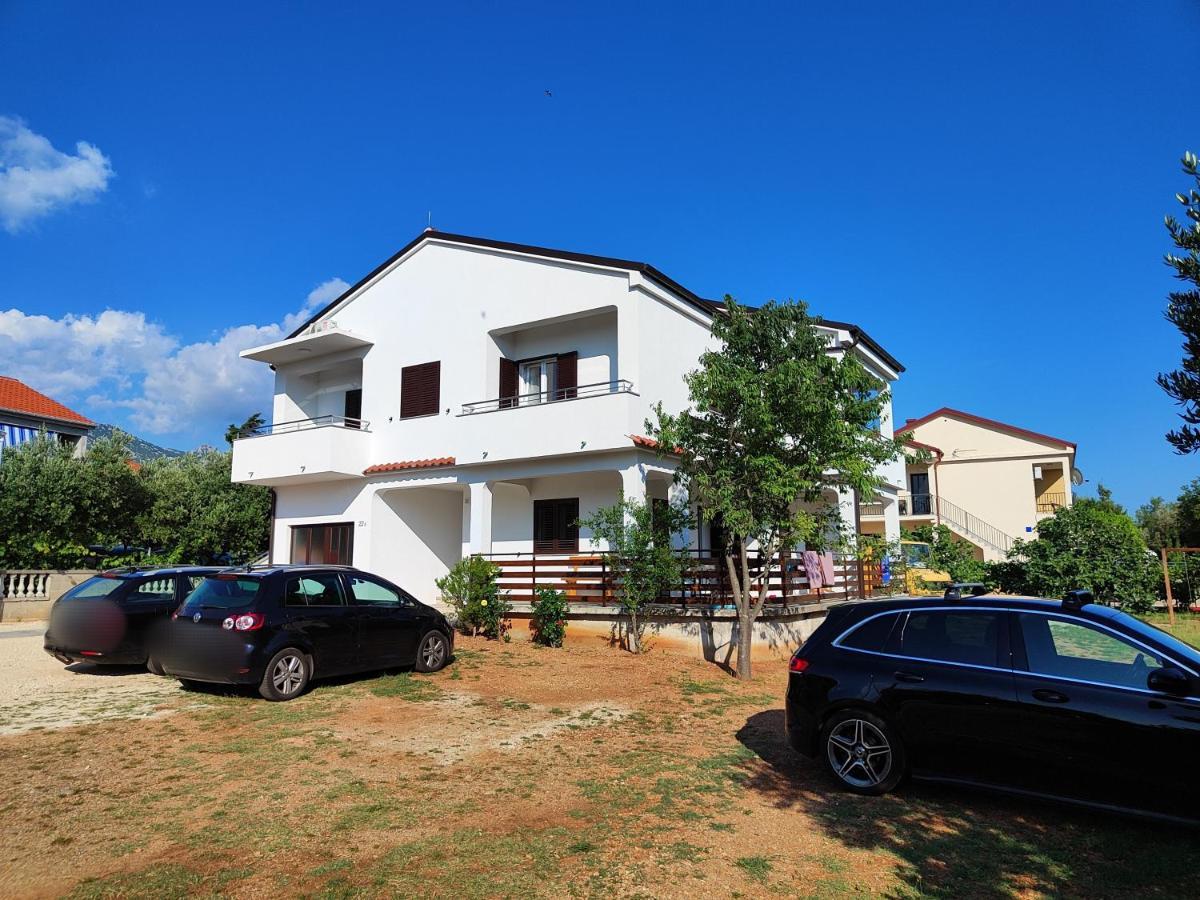 Apartmani Malo More Селине Екстер'єр фото