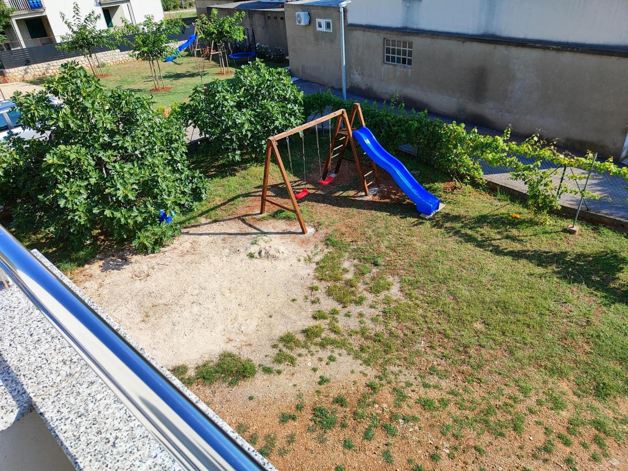 Apartmani Malo More Селине Екстер'єр фото